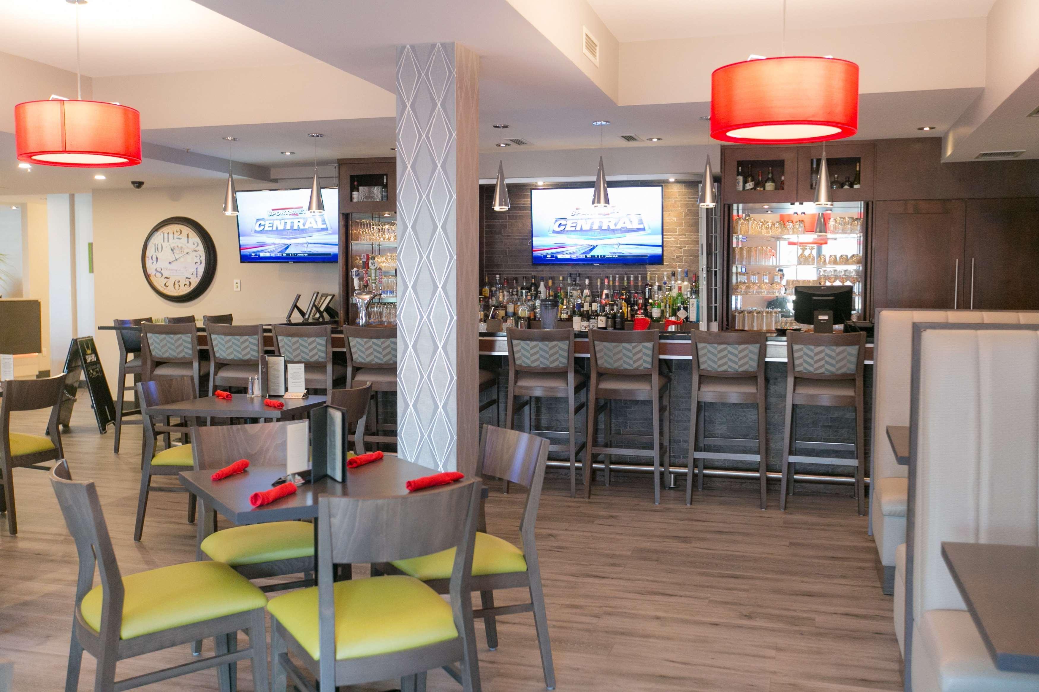 Best Western Plus Dartmouth Hotel & Suites Exterior foto