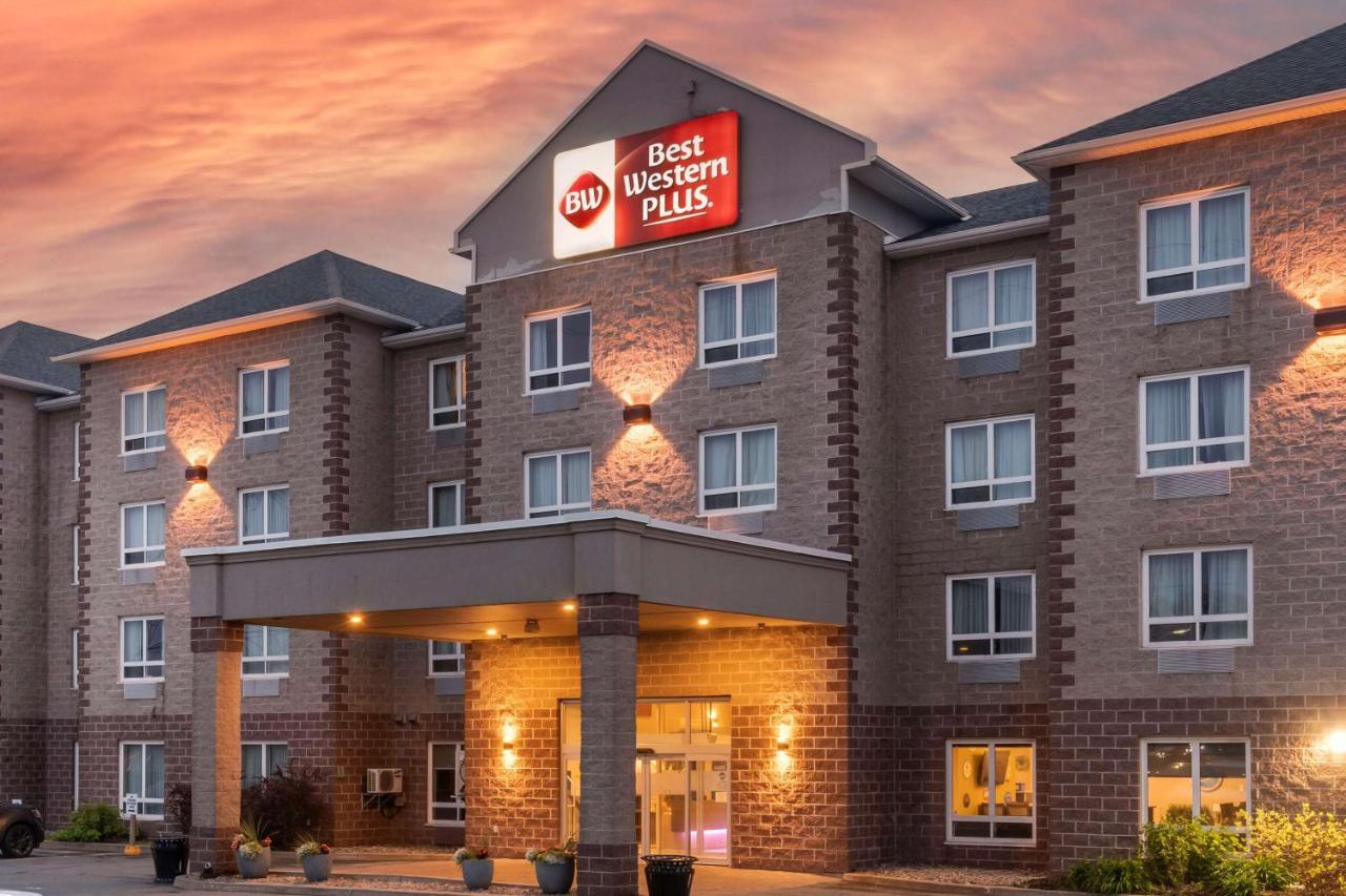 Best Western Plus Dartmouth Hotel & Suites Exterior foto